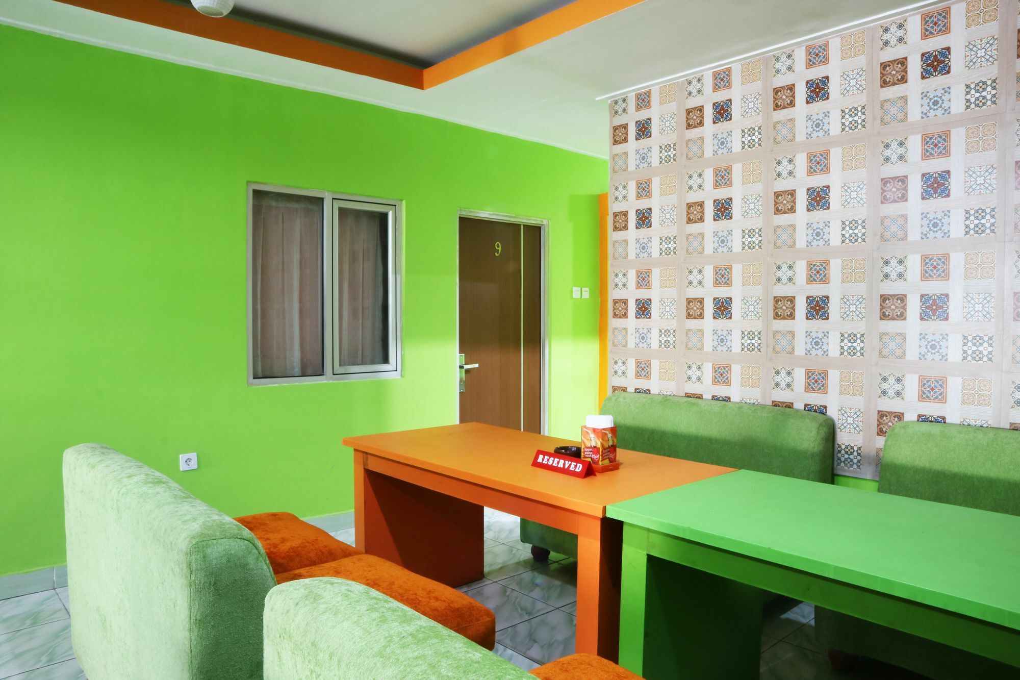 Seungit Syariah Inn Tebet Mitra Reddoorz Jakarta Ngoại thất bức ảnh